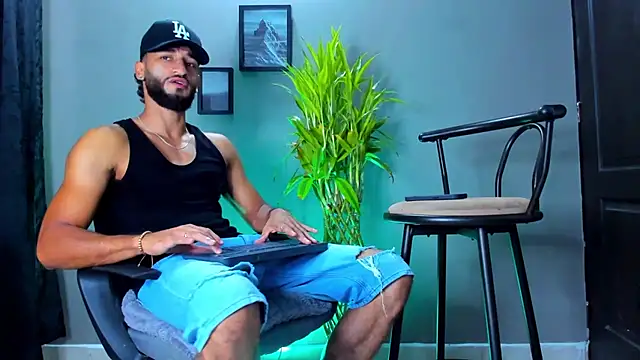 Damian 022 online show from 7, 2, 2026