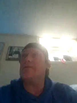 Snapshot of everyoneneeds chatting on 15, 2, 2025 everyoneneeds online show from 15, 2, 2025