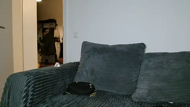 Jasmin-White online show from 21, 10, 2025