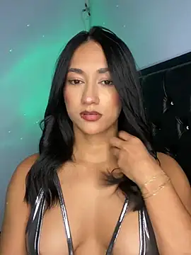 Snapshot of mailyreid chatting on 2, 3, 2025 mailyreid online show from 2, 3, 2025