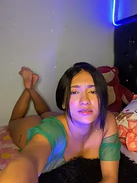 Snapshot of mailyreid chatting on 18, 3, 2025 mailyreid online show from 18, 3, 2025