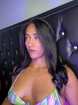 Snapshot of mailyreid chatting on 3, 12, 2025 mailyreid online show from 3, 12, 2025