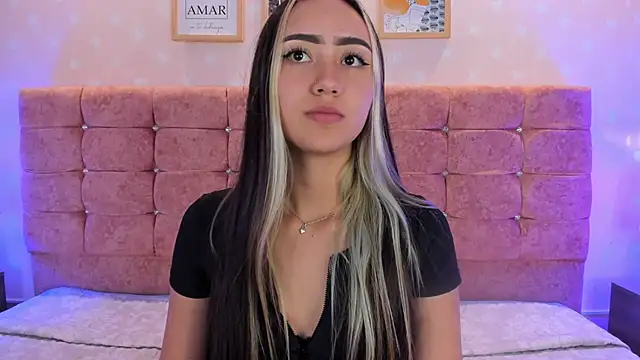 Snapshot of liaa_18 chatting on 5, 2, 2025 liaa 18 online show from 5, 2, 2025