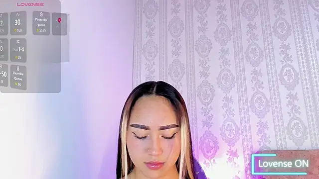 Snapshot of liaa_18 chatting on 18, 12, 2025 liaa 18 online show from 18, 12, 2025