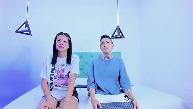 Snapshot of Tinny_and_Candy chatting on 21, 12, 2024 Tinny and Candy online show from 21, 12, 2024