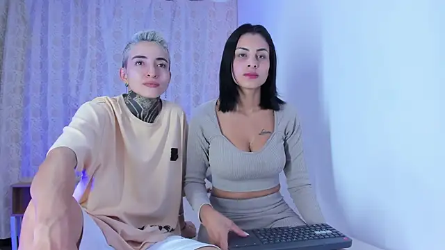 Snapshot of Tinny_and_Candy chatting on 3, 12, 2025 Tinny and Candy online show from 3, 12, 2025