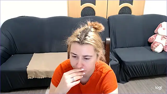 Snapshot of VioletaFlower7 chatting on 10, 3, 2025 VioletaFlower7 online show from 10, 3, 2025