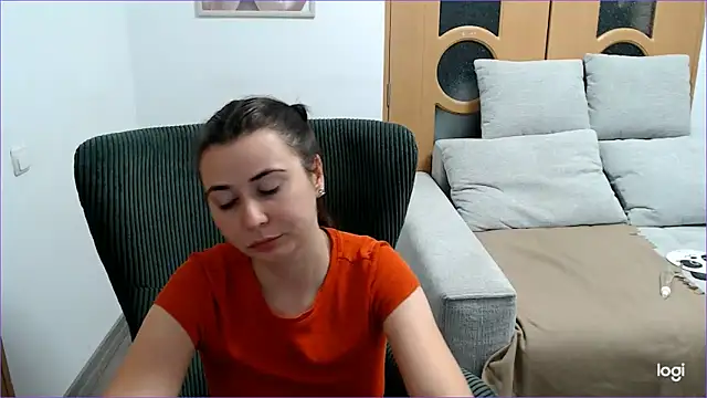 Snapshot of VioletaFlower7 chatting on 2, 12, 2025 VioletaFlower7 online show from 2, 12, 2025