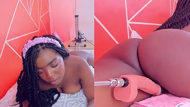 Snapshot of zoeethompson_cm chatting on 14, 2, 2025 zoeethompson cm online show from 14, 2, 2025