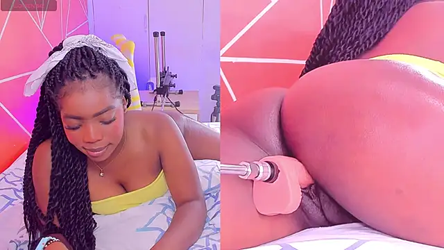 Snapshot of zoeethompson_cm chatting on 22, 3, 2025 zoeethompson cm online show from 22, 3, 2025