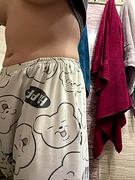 Romsticks online show from 10, 10, 2025