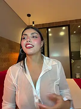 Snapshot of zui_lu chatting on 8, 5, 2026 zui lu online show from 8, 5, 2026