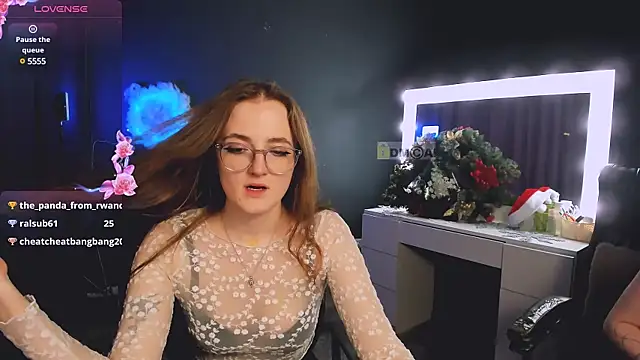 Snapshot of liana_kisses chatting on 25, 1, 2025 liana kisses online show from 25, 1, 2025