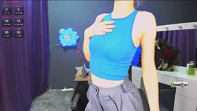 Snapshot of liana_kisses chatting on 4, 2, 2025 liana kisses online show from 4, 2, 2025