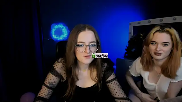 Snapshot of liana_kisses chatting on 8, 2, 2025 liana kisses online show from 8, 2, 2025