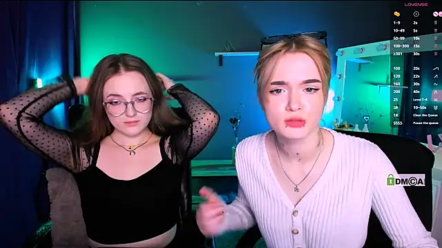 Snapshot of liana_kisses chatting on 3, 3, 2025 liana kisses online show from 3, 3, 2025