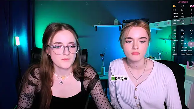 Snapshot of liana_kisses chatting on 3, 3, 2025 liana kisses online show from 3, 3, 2025