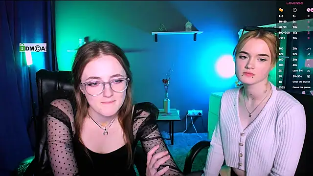 Snapshot of liana_kisses chatting on 4, 3, 2025 liana kisses online show from 4, 3, 2025