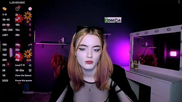 Snapshot of liana_kisses chatting on 19, 3, 2025 liana kisses online show from 19, 3, 2025