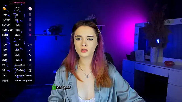 Snapshot of liana_kisses chatting on 13, 9, 2025 liana kisses online show from 13, 9, 2025