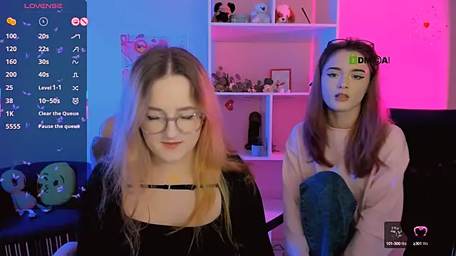 Snapshot of liana_kisses chatting on 27, 9, 2025 liana kisses online show from 27, 9, 2025