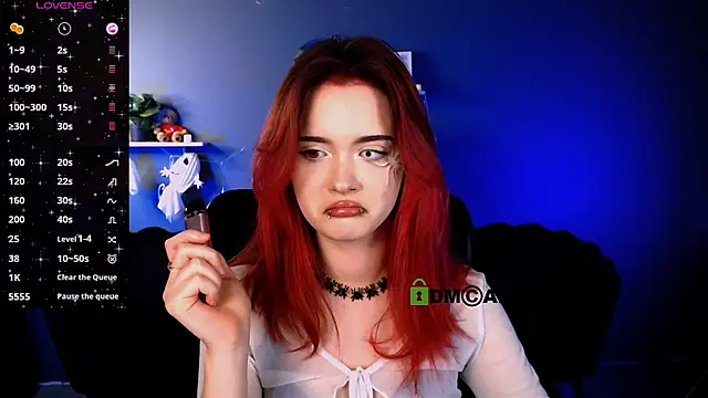 Snapshot of liana_kisses chatting on 25, 10, 2025 liana kisses online show from 25, 10, 2025