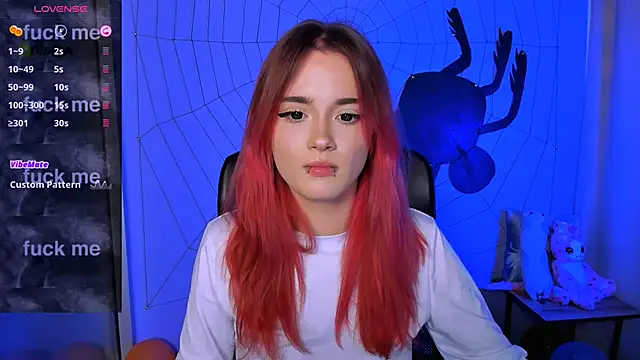 Snapshot of liana_kisses chatting on 28, 10, 2025 liana kisses online show from 28, 10, 2025