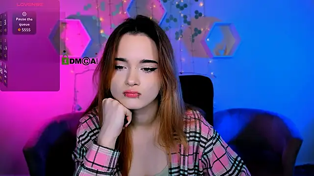 Snapshot of liana_kisses chatting on 15, 11, 2025 liana kisses online show from 15, 11, 2025