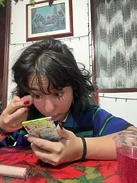 Snapshot of FernandaOrtegaaa chatting on 1, 1, 2025 FernandaOrtegaaa online show from 1, 1, 2025