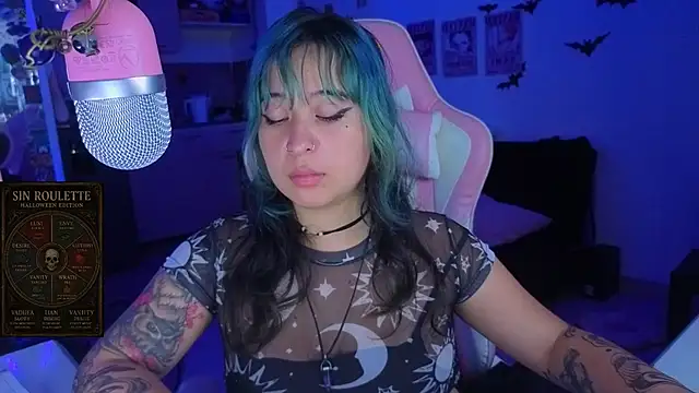 Snapshot of FernandaOrtegaaa chatting on 24, 10, 2025 FernandaOrtegaaa online show from 24, 10, 2025