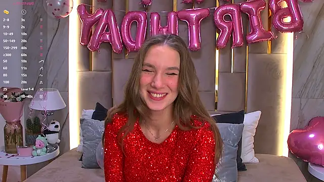 Snapshot of LeslieMines chatting on 10, 2, 2025 LeslieMines online show from 10, 2, 2025