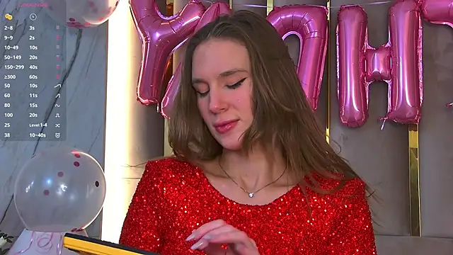 Snapshot of LeslieMines chatting on 10, 2, 2025 LeslieMines online show from 10, 2, 2025