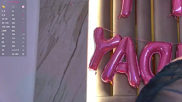 Snapshot of LeslieMines chatting on 12, 2, 2025 LeslieMines online show from 12, 2, 2025