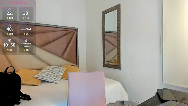 BarbaraKnox  online show from 17, 12, 2025