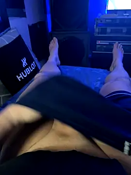 Snapshot of MatthewEmme chatting on 3, 12, 2025 MatthewEmme online show from 3, 12, 2025