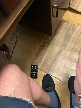 Ariel Ari online show from 16, 12, 2025