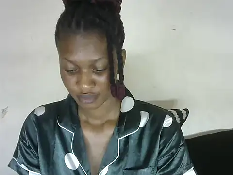 Snapshot of Pretty-emmie chatting on 11, 2, 2025 Pretty-emmie online show from 11, 2, 2025