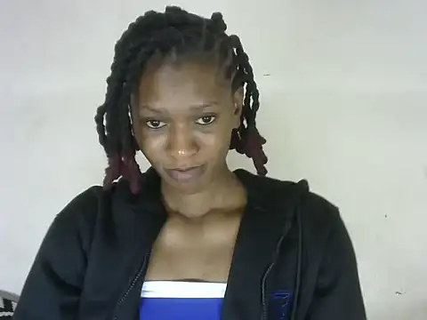 Snapshot of Pretty-emmie chatting on 26, 2, 2025 Pretty-emmie online show from 26, 2, 2025