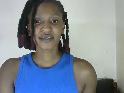 Snapshot of Pretty-emmie chatting on 28, 2, 2025 Pretty-emmie online show from 28, 2, 2025