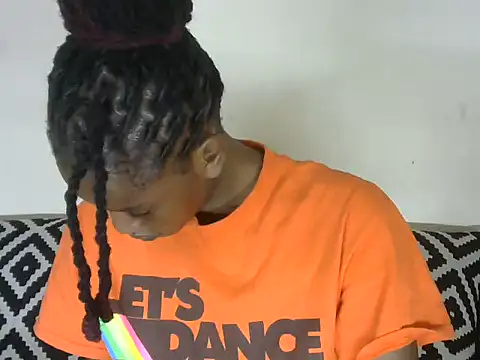 Snapshot of Pretty-emmie chatting on 6, 3, 2025 Pretty-emmie online show from 6, 3, 2025
