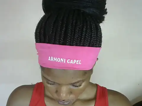 Snapshot of Pretty-emmie chatting on 25, 9, 2025 Pretty-emmie online show from 25, 9, 2025