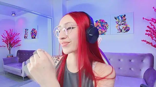 Vermelha Gremory  online show from 24, 1, 2025