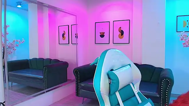 Vermelha Gremory  online show from 21, 3, 2025