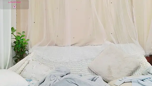 Conatsu online show from 10, 2, 2026