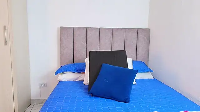 Snapshot of karina_lewis_ chatting on 16, 1, 2025 karina lewis online show from 16, 1, 2025