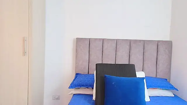 Snapshot of karina_lewis_ chatting on 26, 1, 2025 karina lewis online show from 26, 1, 2025