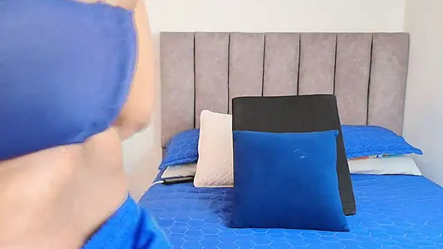 Snapshot of karina_lewis_ chatting on 29, 1, 2025 karina lewis online show from 29, 1, 2025