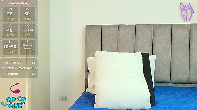 Snapshot of karina_lewis_ chatting on 22, 3, 2025 karina lewis online show from 22, 3, 2025