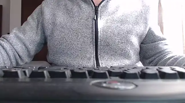 Snapshot of cd_for_love chatting on 9, 3, 2025 cd for love online show from 9, 3, 2025