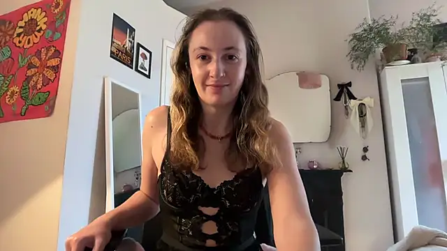 Littlelolo60 online show from 11, 11, 2025